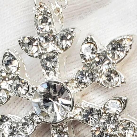 Disney Frozen Snowflake Rhinestone Necklace - Picture 5 of 11